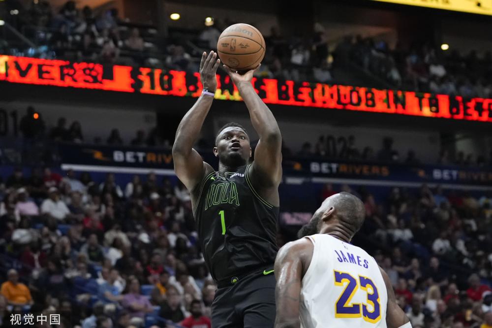 界杯备受瞩 界杯备受瞩