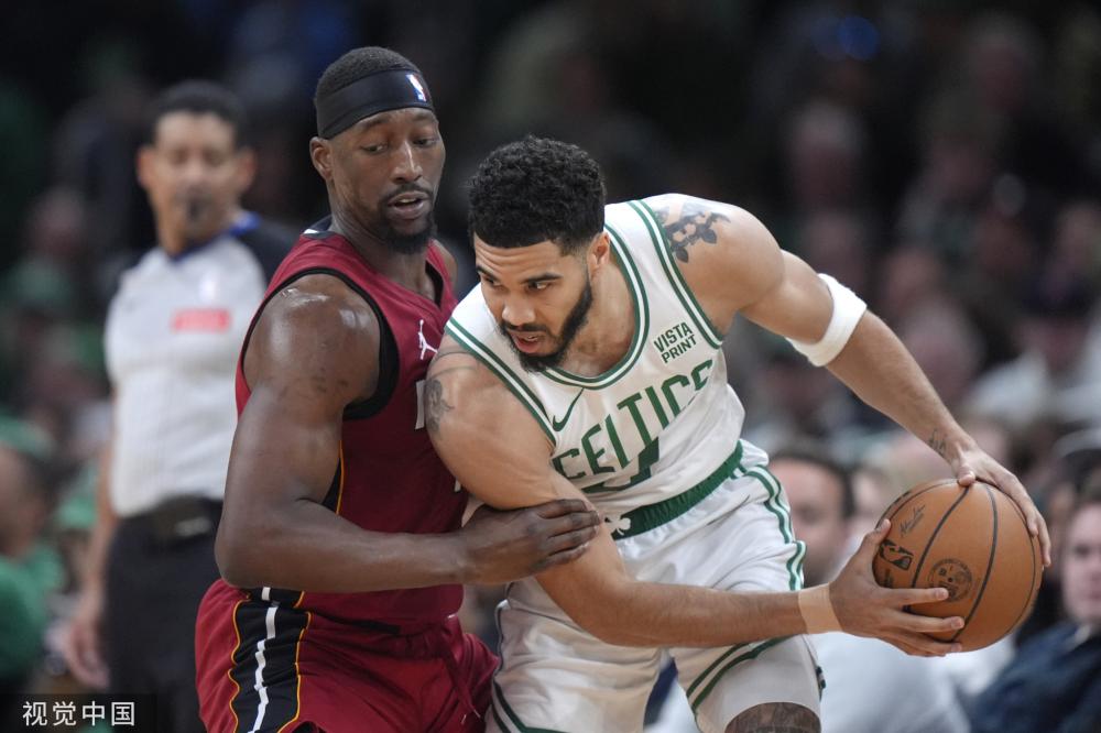 点攻击的突 点攻击的突