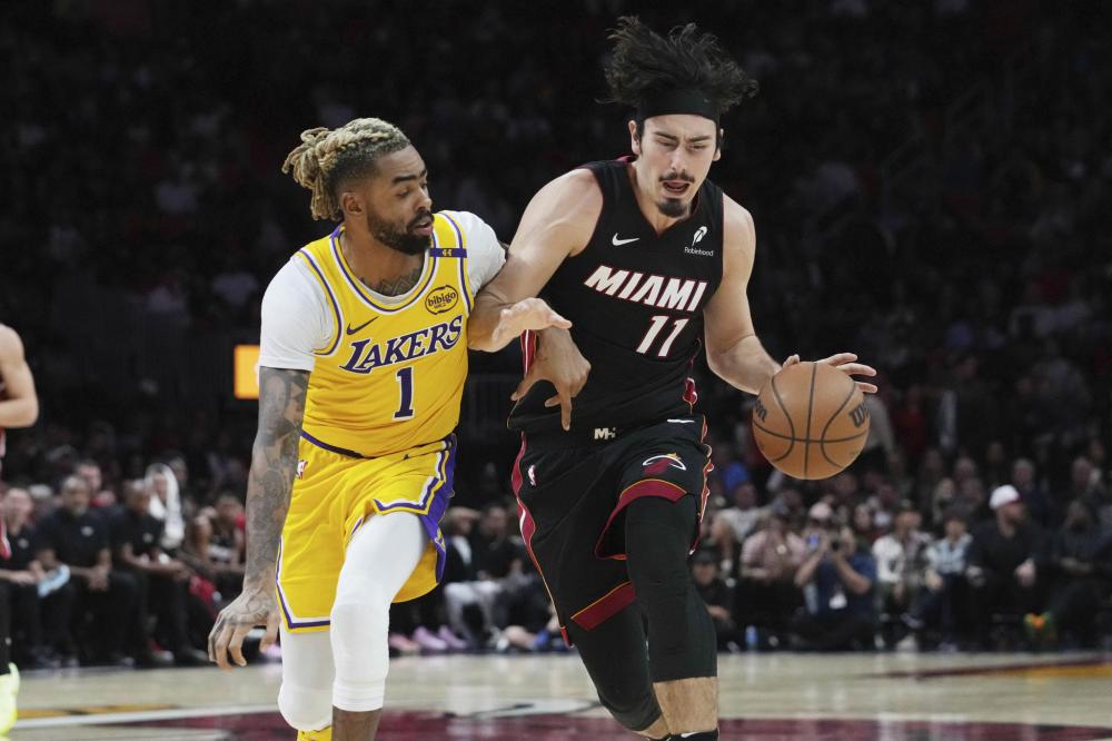 显得尤为成 显得尤为成