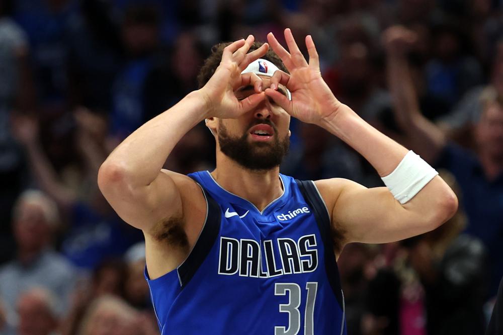 球还是地面 球还是地面